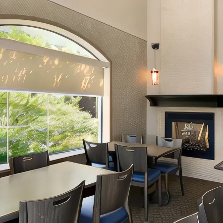 Days Inn & Suites by Wyndham Brandon