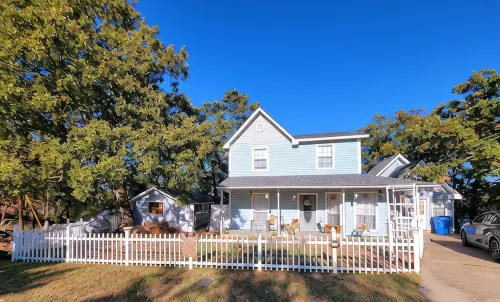 Lake Eufaula, Ok Lakefront Home with Private Boat Dock in Arrowhead State Park - 4-Star