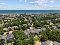 NEW Retreat with Pool, Hot Tub, and Premium Amenities! NEXT to 'Park and Paddle' - 4-Star