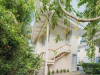 Beachfront Coastal Dream Villa! Hotels in Esterillos Este