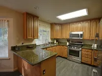 Luxury Home in Blue Lake Springs, Close to Bear Valley and Giant Sequoia Trees