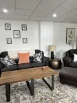 Step into Downtown, 5 Minutes Drive to Luray Caverns, 15 to Thorton Gap Entrance - WiFi