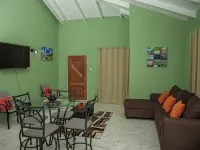 Corinth Apartment Minutes from Rodney Bay & Beach Hotels in Choc