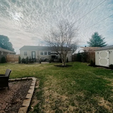 Midtown Cottage- Self Check-In & Centrally Located in Owensboro