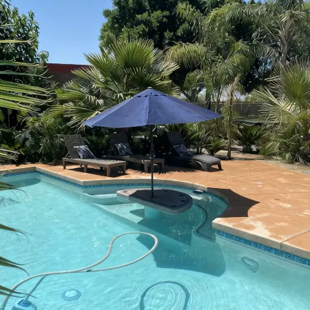 Tropical Mountain Valley Casita