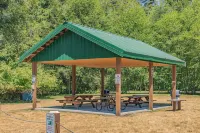 Creekside Cabin @ Mt. Rainier with Hot Tub and Game Room - Hytter