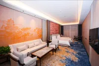 Zhenghai Hotel