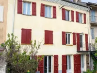 Apartment in townhouse Hotels in Embrun