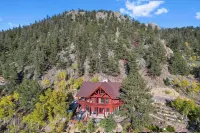 Wow views! 5BR, 4B, 3 Kings, Hot Tub & Sauna spa area, 85" TV, Pool Table - Chalets