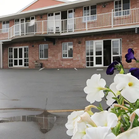 Alexandra Heights Motel