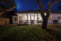 Family Friendly Private Pool Near Rockport Beach and Fulton Mansion - 4-Star