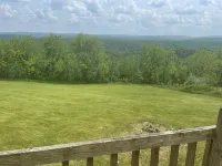 Cozy Cottage minutes from 7 Points Marina, Lake Raystown - 2-Star