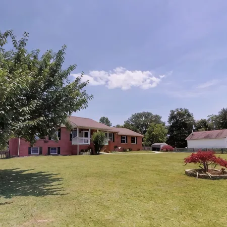 Smallwood St Park, Groups, Fire Pit, Blackstone, large parking area