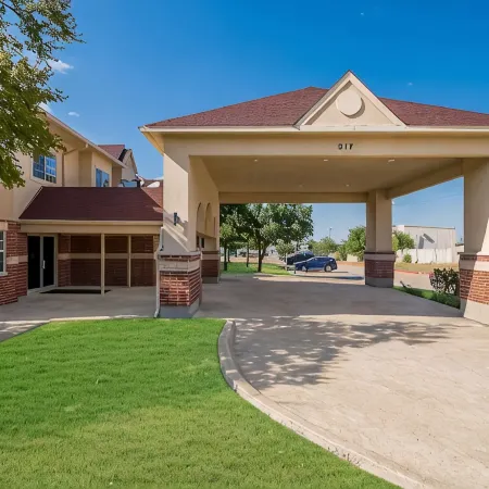 OYO Hotel Mesquite TX, Hwy 80