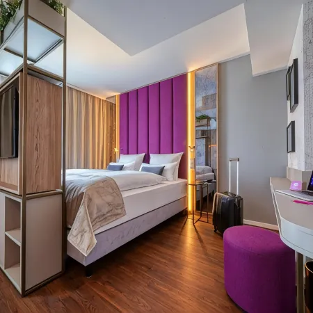 Voya Hotel