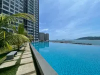 Deco Home @Jesselton Quay - View biển