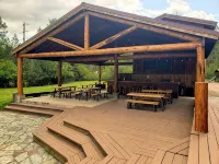 Rustic 1 bedroom, 1 bath, 2 minutes from the West Glacier Park - Chalets