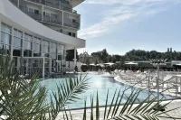 Reduce Hotel Vital Bad Tatzmannsdorf - Pool