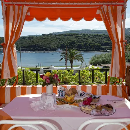 Hotel Cala di Mola