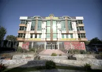 Oriyo Dushanbe Hotel - Pools