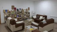 Albergue O Trisquel - Hostels