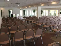 La Quinta Inn & Suites by Wyndham Coral Springs Univ Dr - Ramah Hewan Peliharaan