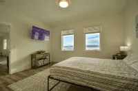 Panoramic Ocean Views!  Summer and Fall Open!