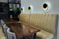 Crown Salamis Suites - breakfast