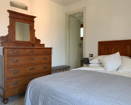 Casa Savina, Stunning Lake and Mountain Views, Private Garden With Parking Space 플레시오 호텔