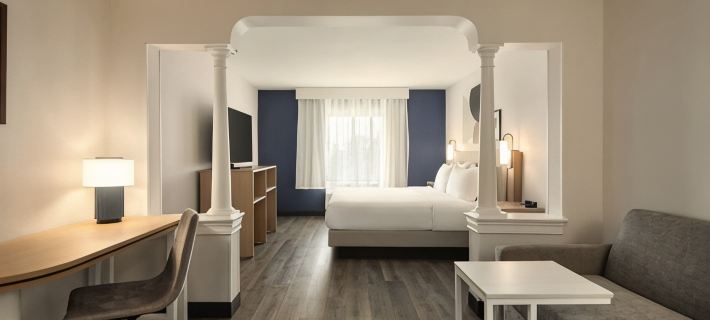 Spark by Hilton Woburn Boston Hotels in Middlesex County