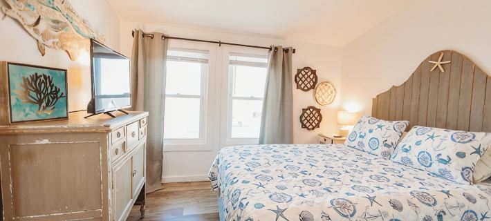 Steps to Duck Fun: Sunset Views, Resort Amenities! w/Beach Access! Hotels in Duck