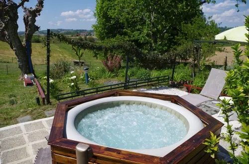 MAISON ELIZONDOA - Homestays