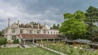 Westone Manor Hotel