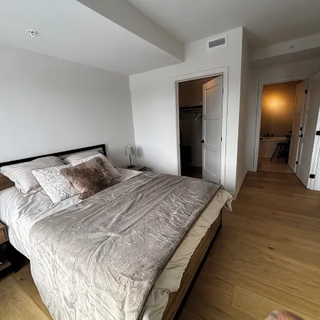 Ski-in Penthouse Condo at the base of Mont-Ste-Anne