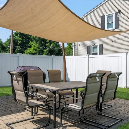 4Br Near Downtown Bristol w/ Yard & Parking