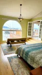 Lakefront Home with Amazing Views, Private Dock, Kayaks, Gameroom - Fitnessstudio