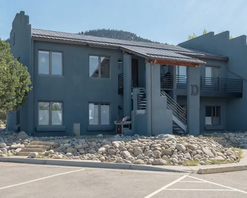 Downtown condo with Mt. Princeton view Ξενοδοχεία στην πόλη Buena Vista