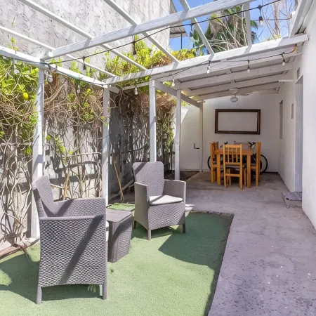 Casa Loreta (Sleeps 12, close sea, private pool)