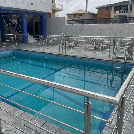 Station View Hotel
