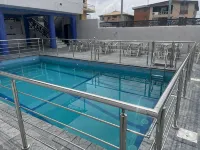 Station View Hotel - Private Pools