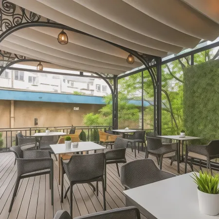 Public House Hotel