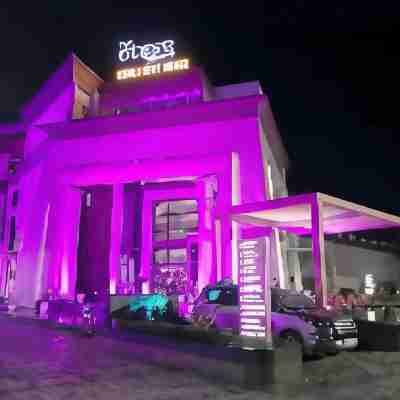 The Utsav Grand Banquets & Resort Hotel Exterior