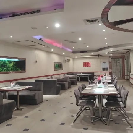Hotel Melrose Inn - Near Railway Station , Aligarh