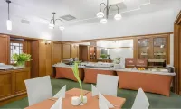 Hotel Hetman - breakfast
