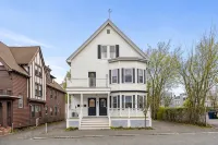 Historic Salem Retreat. Near Waterfront + Downtown - Condos