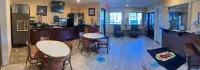 Super 8 by Wyndham Chisago City - Wifi