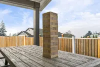 5Br Vacation Home Hot Tub/Game Room/Water Views/BBQ/Firepit/LG Yard - 4성급