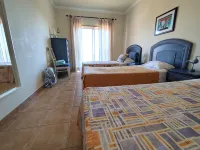 Fabulous Sea Views, Wi Fi, Walk to Restaurants and to Luz Blue Flag Beach - 3성급