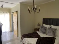 161 Blenheim Rd チャートウェルのホテル