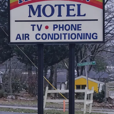 Rainbow Motel